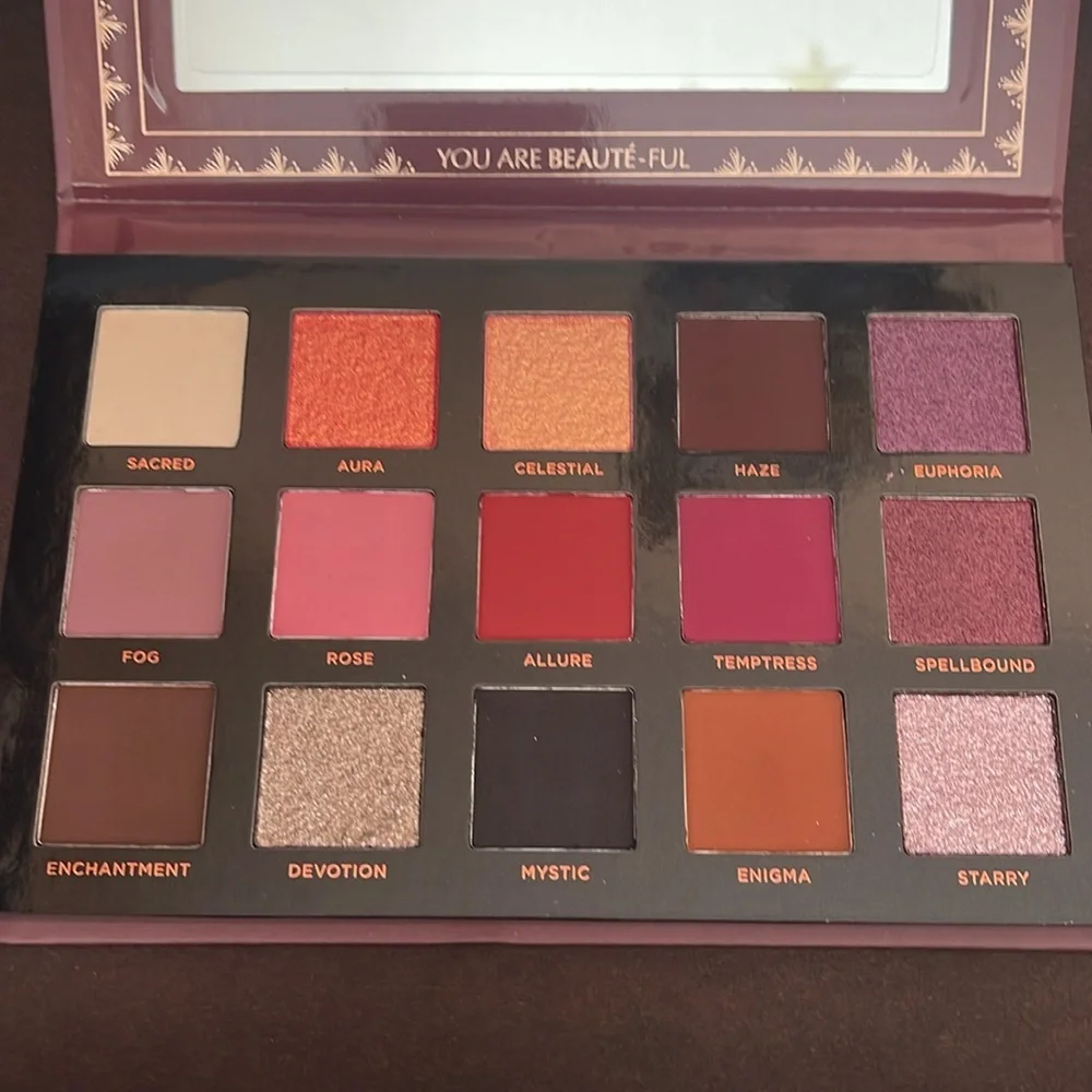 New Ace Beaute Mystic Romance eye shadow palette